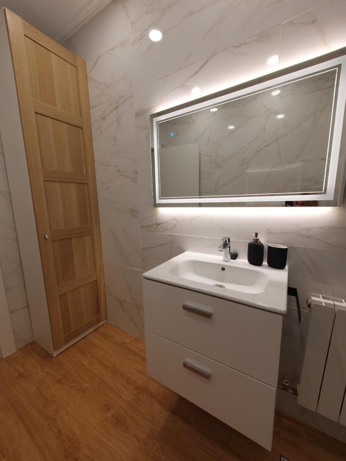 Aimendi Host Bilbao District Center II Apartment Ngoại thất bức ảnh
